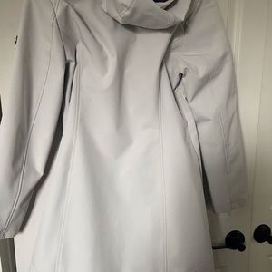 Calvin Klein light coat